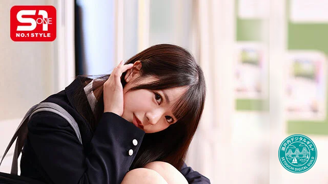 卒業式の放課後、3年間で15回告白した教え子の浅野こころが、切なげな瞳でこちらを見つめるVR作品のメインビジュアル